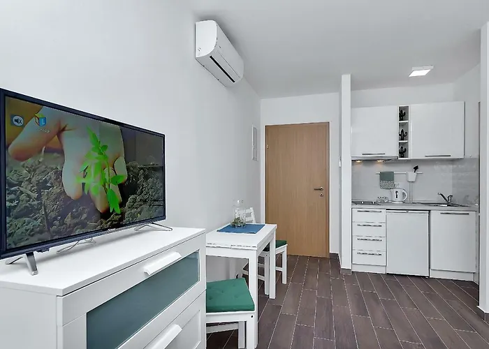 Franzeta Appartement *