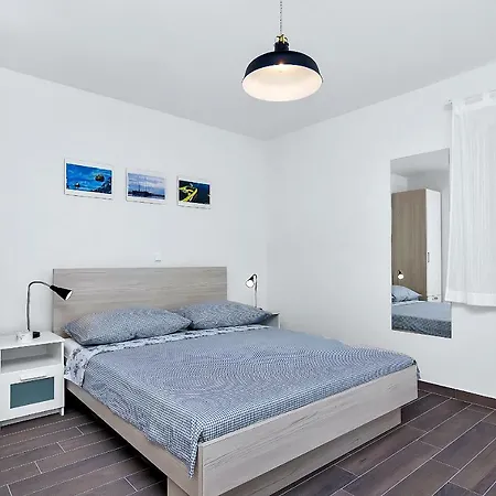 Franzeta Apartman Makarska
